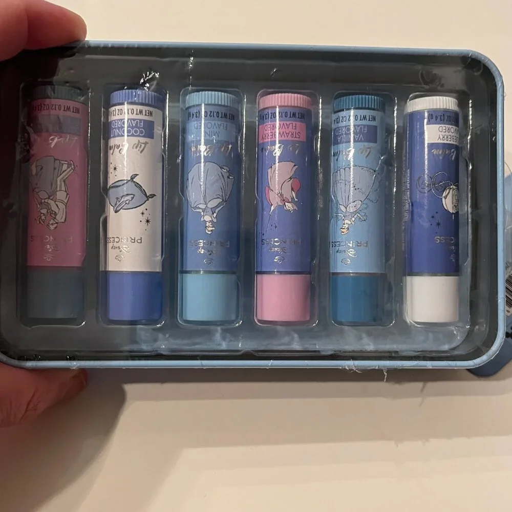 Disney Princess Cinderella Lip Balm Set (Set of 6 balms in Tin)‎ (new/kids/x)